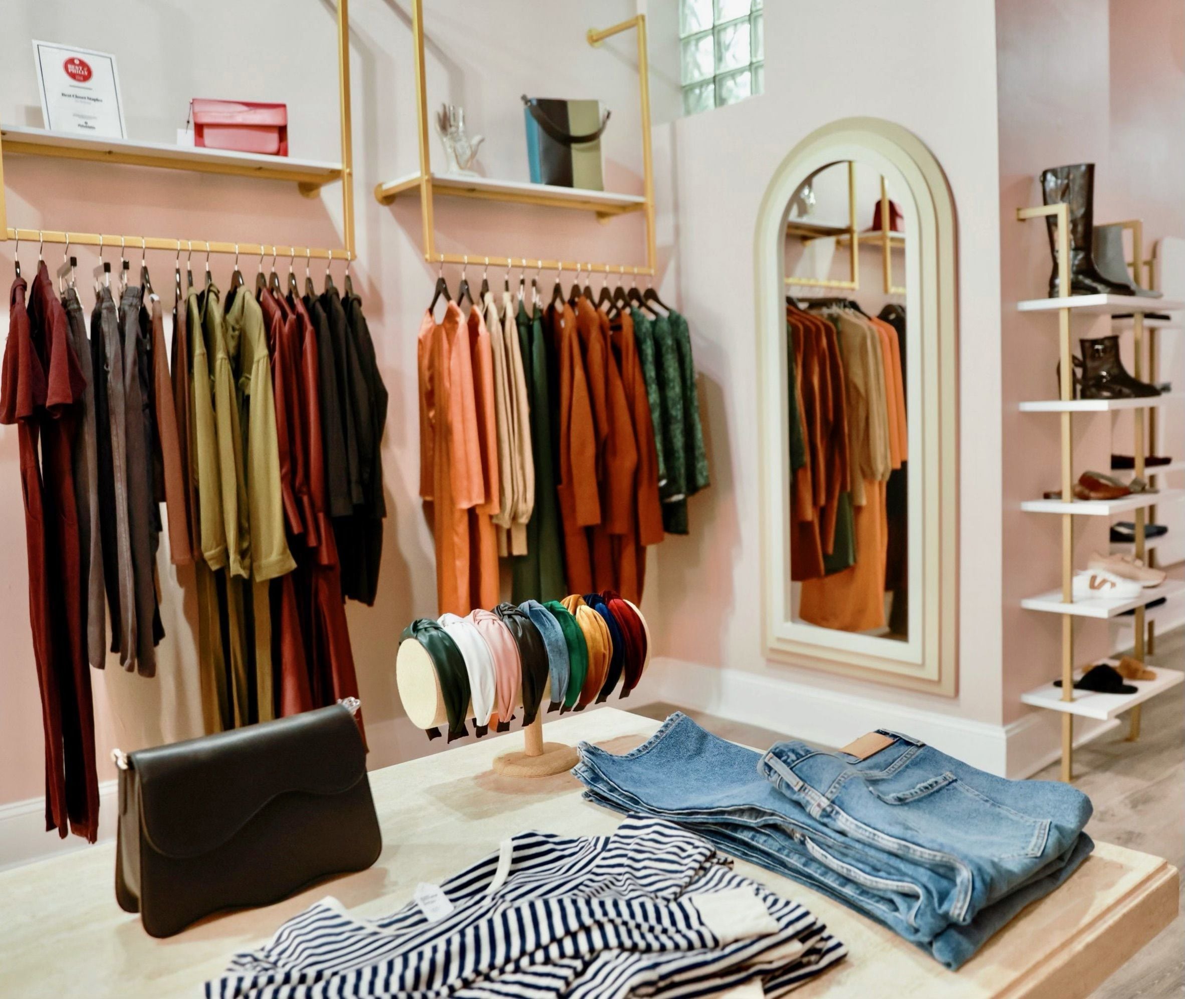 8 must-visit women's specialty stores for spring fashion in Philadelphia