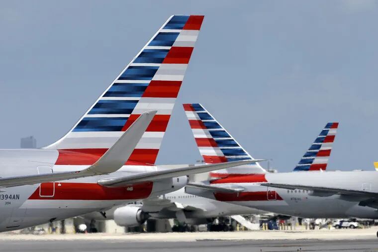 A computer glitch has left American scrambling to find pilots to operate flights over the busy Christmas holiday period. American said Wednesday, Nov. 29, 2017, it expects to avoid canceling flights by paying overtime and using reserve pilots.