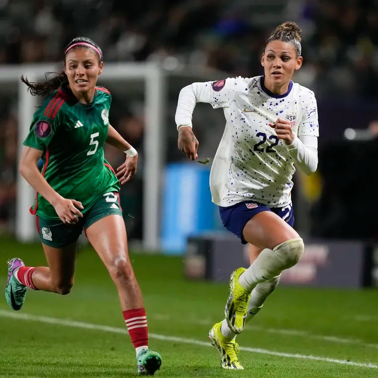 The United States and Mexico have moved their bid to host the women's World Cup from 2027 to 2031.