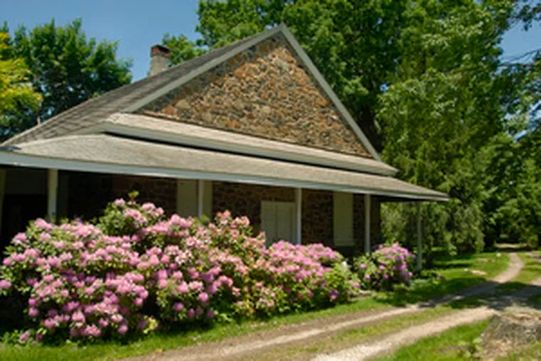 The Quaker meetinghouse in Marshallton is included in the walking tour.
