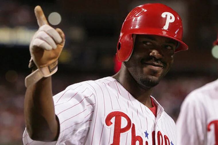 Jimmy Rollins yesterday tried to clarify his comments about Philly fans being 'front-runners.' (File photo)