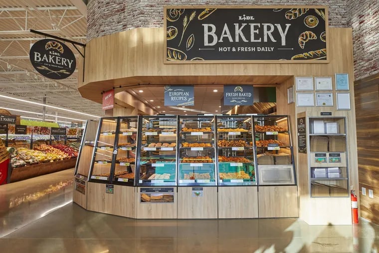 Grocer Lidl pays nearly 8M for part of Roosevelt Blvd. center for