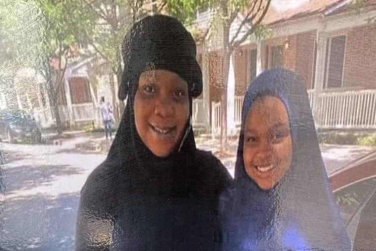 Debbie Hayes with her daughter Shaliyah Davis. Davis was shot and killed in 2020, when she was four months pregnant.