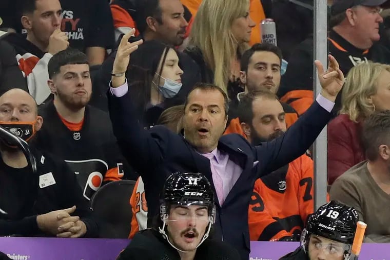 Flyers Head Coach Alain Vigneault signals to his team against the Tampa Bay Lightning on Thursday, November 18, 2021 in Philadelphia.