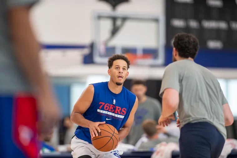 Sixers guard Seth Curry raises up for a shot during a training-camp practice at the team's facility in Camden, N.J.