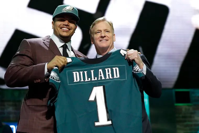 Andre Dillard with NFL commissioner Roger Goodell (right) after the Eagles selected Dillard in the first round.