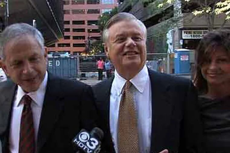 State Senator Vince Fumo arrives with his lawyer, Dennis Cogan, left, at US Federal District Court in Philadelphia in this Sept. 8 file photo.
(Laurence Kesterson / Inquirer)