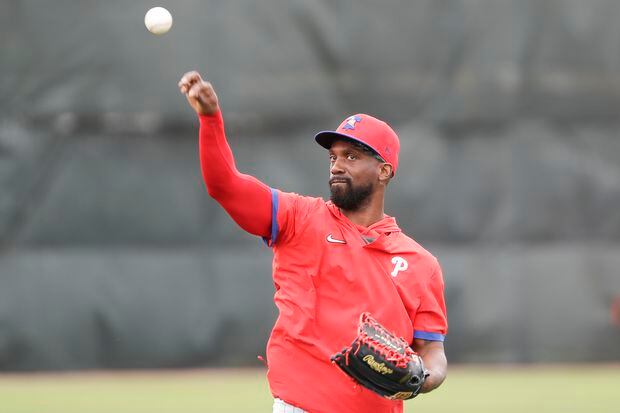 Phillies expect Andrew McCutchen back in April, but he’s planning an earlier return