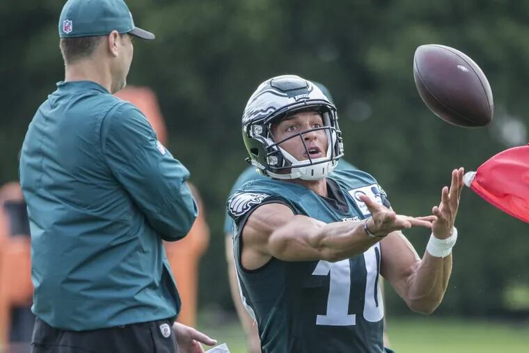 Wide receiver Mack Hollins is trying to catch on with the Eagles.