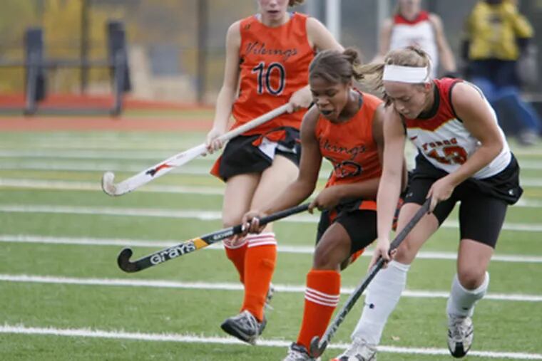 A 2010 Haverford High-Perkiomen Valley field hockey game. Haverford won, but the district’s Moody’s credit rating has been downgraded two levels. (Michael S. Wirtz / Staff Photographer, File)