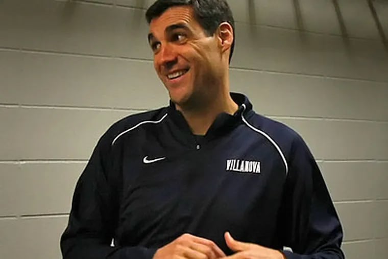 Not for the first time, Jay Wright said he has no interest in coaching the 76ers. (Ron Cortes/Staff file photo)