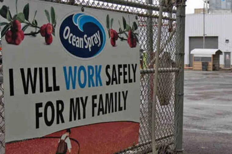 Ocean Spray Cranberries Inc. 's plant on Park Street in Bordentown City will be closing. (David M Warren / Staff Photographer)