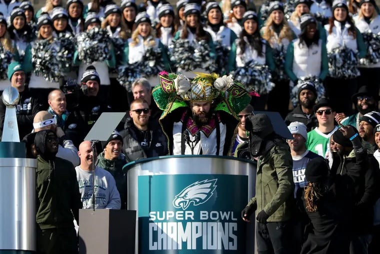 EaglesÕ Jason Kelce gets fired up during his speech at the Eagles Super Bowl Champions celebration at the Art Museum in Philadelphia on February 8, 2018. DAVID MAIALETTI / Staff Photographer