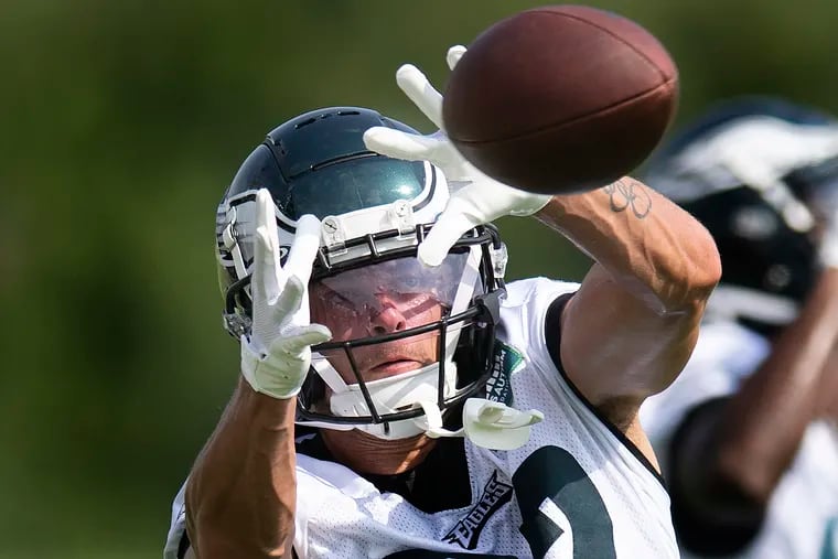 Wide receiver Devon Allen catches the football during Eagles practice at the NovaCare Complex on Sept. 7.