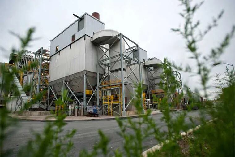 State plans to sell Harrisburg's incinerator won't fix the financial problems, a bond watcher says.