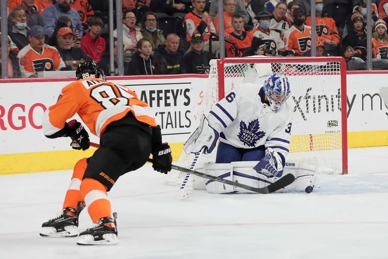 Flyers right winger Cam Atkinson sees a shot stopped by Toronto's Jack Campbell in the first period of the Maple Leafs' 3-0 win Wednesday.