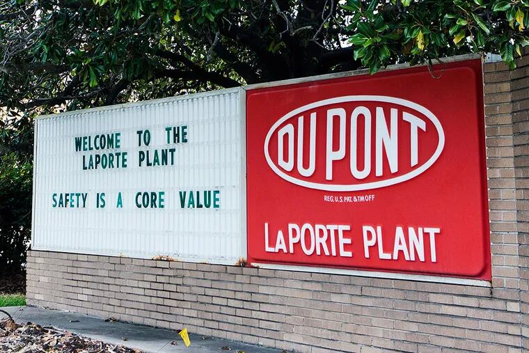 The DuPont plant in La Porte, Texas, where four workers died in a gas leak last year.The chemical giant said it was addressing OSHA's findings. MARIE D. DE JESUS / Houston Chronicle