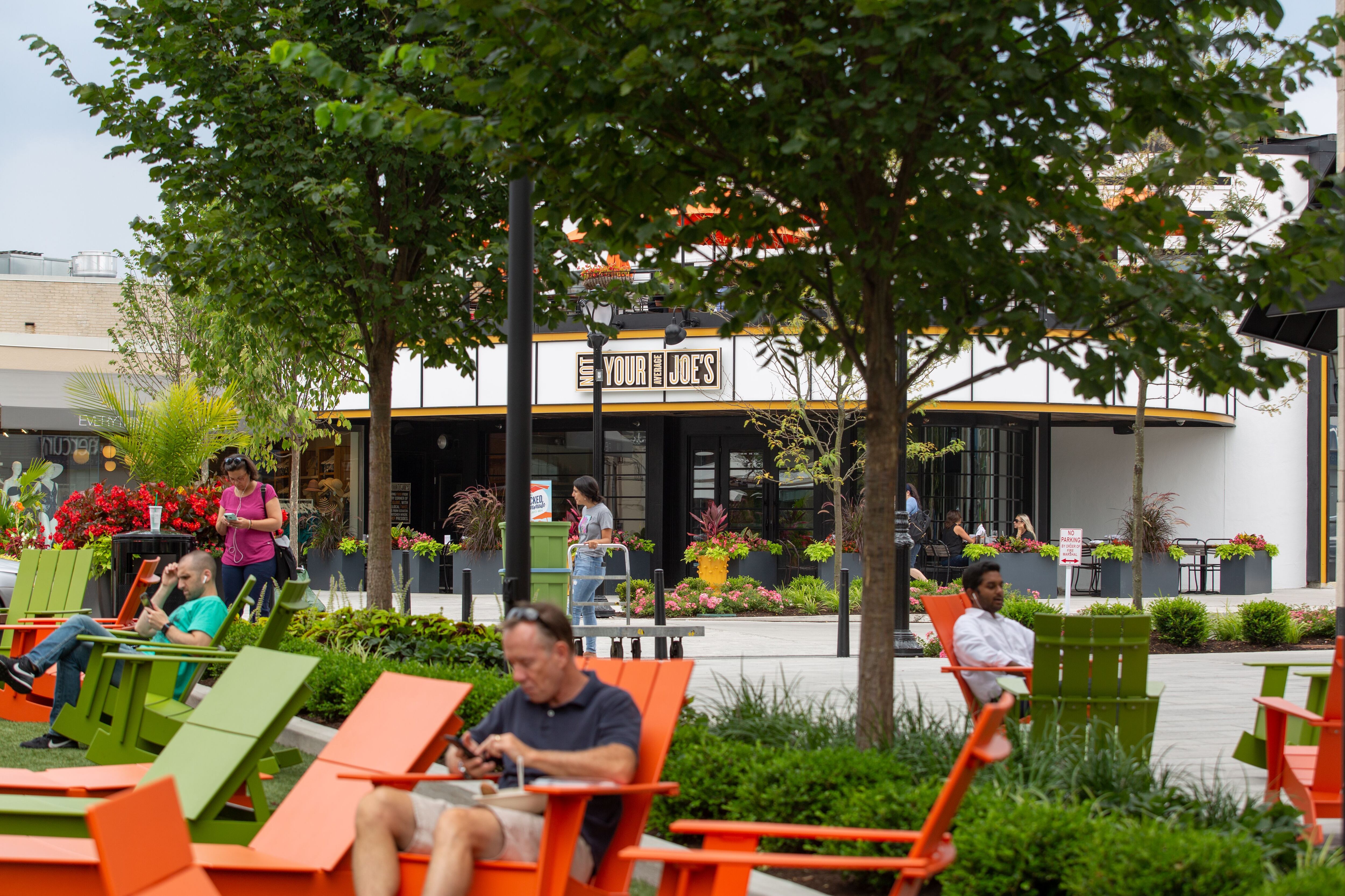 At Ardmore S Suburban Square They Re Not Playing The Mall S Full Body Makeover Is Wow Maria Panaritis