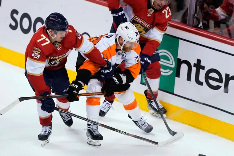 Panthers hold off Flyersâ second-period surge for a 6-3 victory
