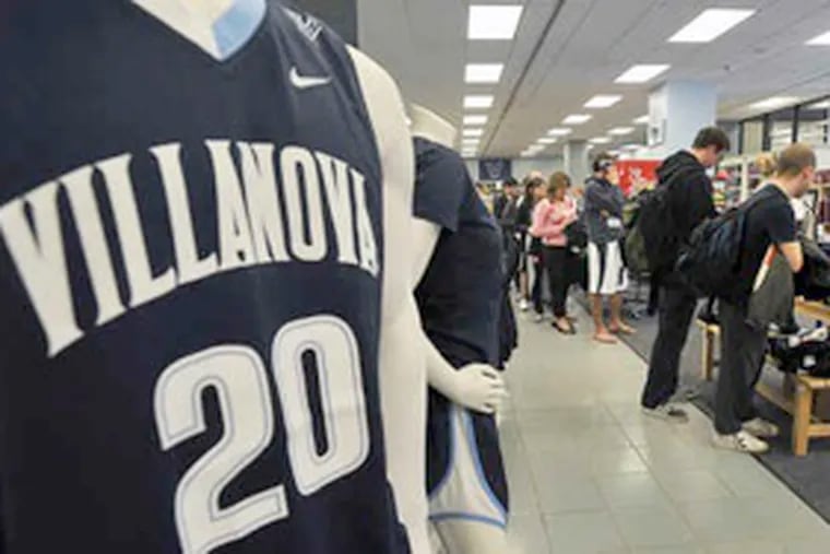 Shirts, hats and other team items have been moving fast at the University Shop on the Radnor campus. The Wildcats last won the national basketball title in 1985. (Sharon Gekoski-Kimmel / Staff Photographer)