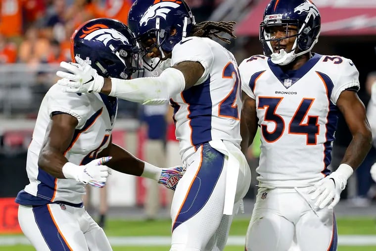 Will Parks (34), shown as a Denver Bronco in 2018, has come home to play for the Eagles.