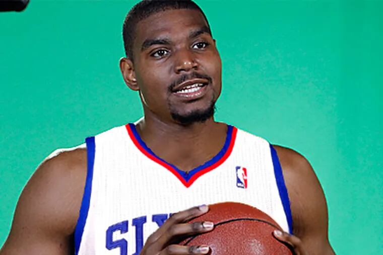 Here's what Andrew Bynum will look like in a Sixers uniform. (AP Photo/Staff Illustration)