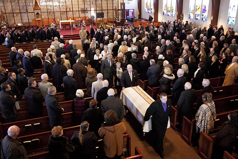 The funeral mass for Philadelphia basketball legend Tom Gola was held on Thursday, January 30, 2014. (Ed Hille/Staff Photographer)