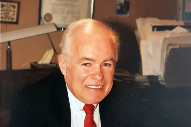 Daniel McGinley, 88, was the founding president of the Commonwealth Association of School Administrators, the Philadelphia principals union. He was a lifelong educator. Mr. McGinley died Monday at age 88.