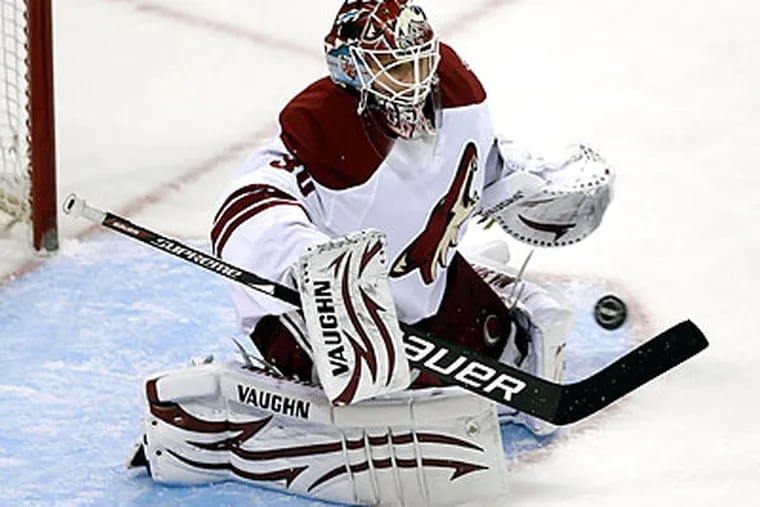 The Flyers have acquired the rights to Phoenix Coyotes goaltender Ilya Bryzgalov. (Paul Sakuma/AP file photo)