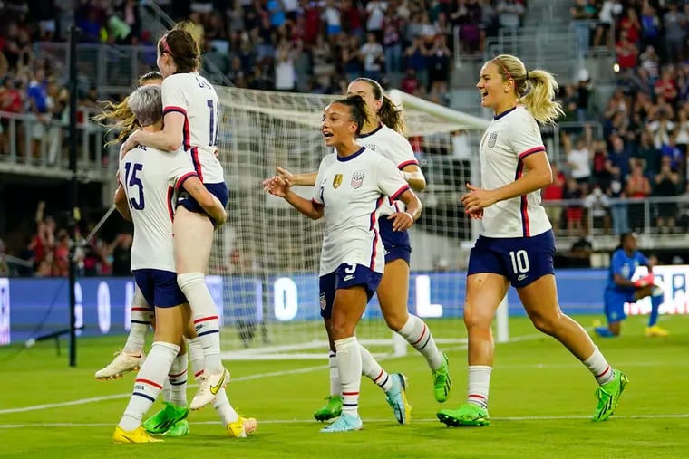 Rose Lavelle (second from left) celebrates with (from lefto to right) Megan Rapinoe, Mallory Pugh, Sam Coffey and Lindsey Horan after scoring the game-winning goal.