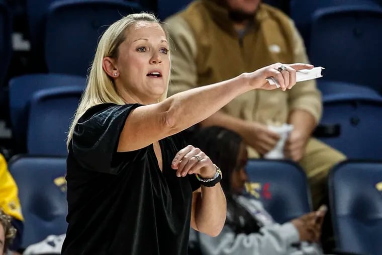 Drexel head coach Amy Mallon's squad notched their first performance of the season that they surpassed 70 points in a Wednesday night 71-46 win over La Salle.