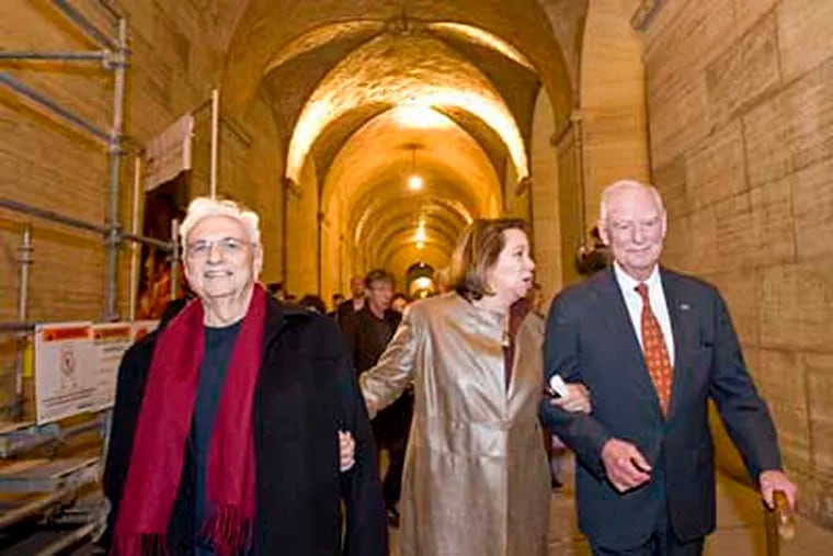 Walking the vaulted corridor beneath the Art Museum: (from left) architect Frank Gehry, planning the expansion; Connie Williams, museum board chair; and philanthropist H.F. "Gerry" Lenfest. (CLEM MURRAY / Staff Photographer)