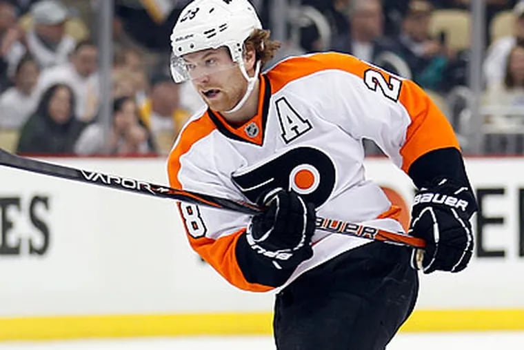 Although he's not officially the team's captain, Claude Giroux has become the ultimate leader for the Flyers. (Yong Kim/Staff file photo)