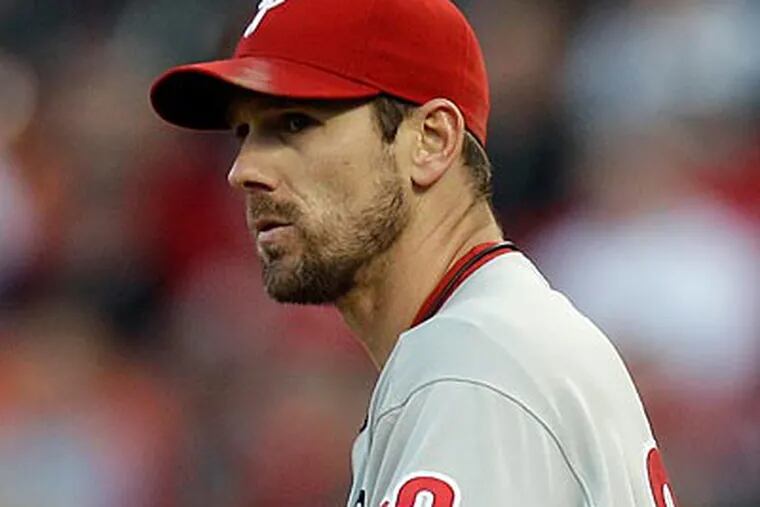 Cliff Lee gave up a career high six walks in the Phillies' 3-1 loss to the Cardinals in St. Louis. (Jeff Roberson/AP)