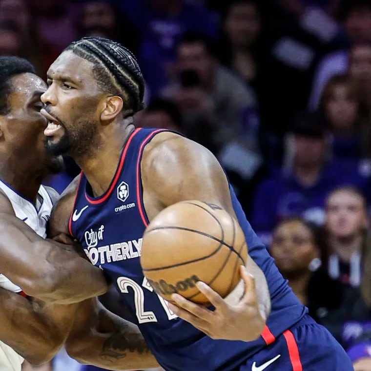 Sixers Joel Embiid collides with Pistons Jalen Duren during the 1st quarter at the Wells Fargo Center in Philadelphia, Tuesday, April 9, 2024.