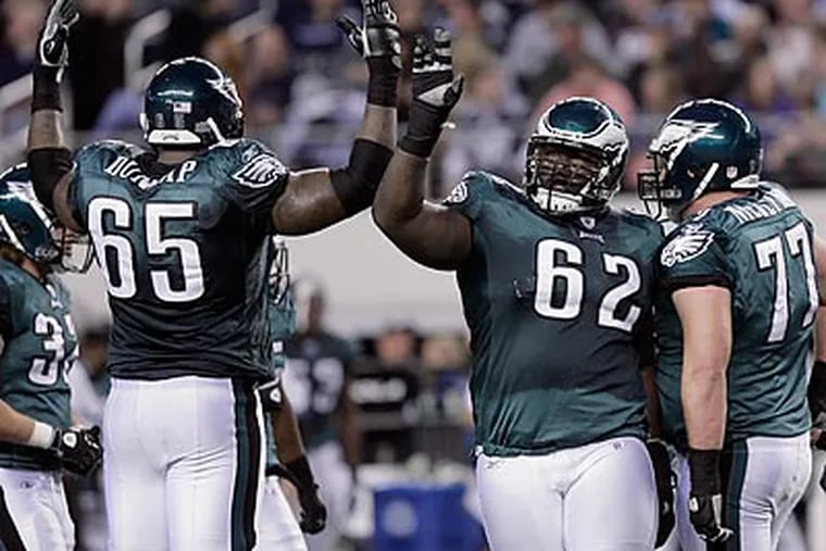 The Eagles took over first place in the NFC East with last night's win. (Yong Kim/Staff Photographer)