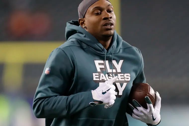 Eagles wide receiver Alshon Jeffery runs with the football during warm-ups before the Eagles play Washington on Monday, December 3, 2018 in Philadelphia.