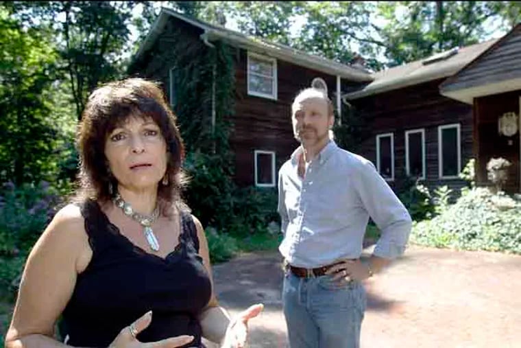 Mortgage rates problem for Cheyenne DiEnno and her boyfriend, David Bjornsson at Lumberton, NJ Aug.02, 2013 ( AKIRA SUWA  /  Staff Photographer )