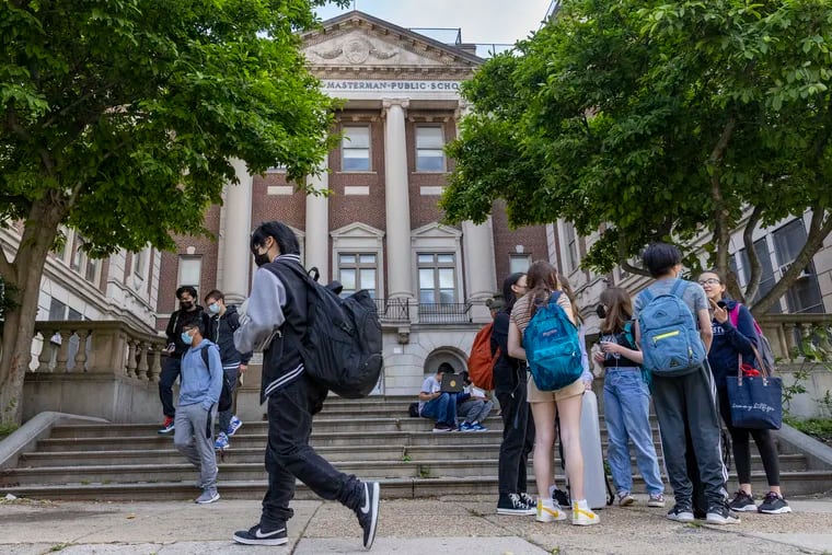 Philadelphia Public School students return to wearing masks on Monday, May 23, 2022. Photograph taken outside Masterman at Spring Garden and 17th.