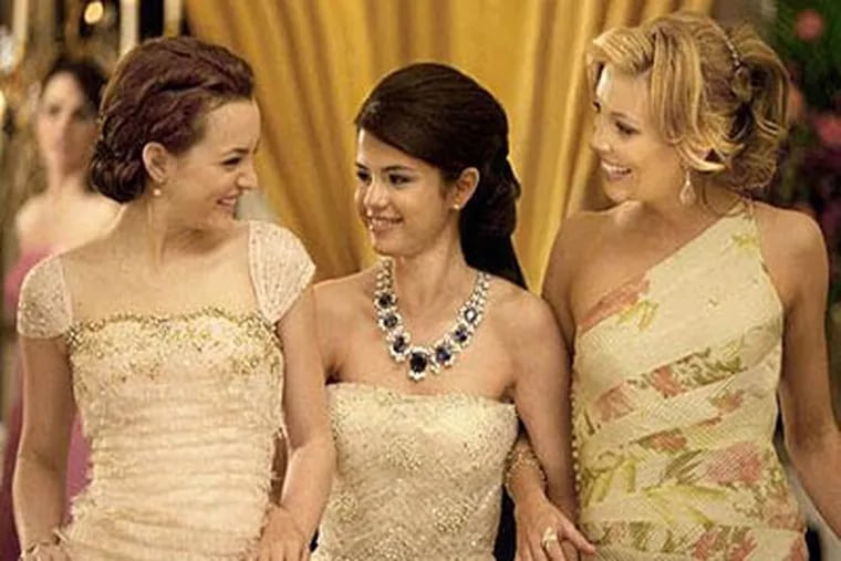 Travel companions (from left) Leighton Meester, Selena Gomez, and Katie Cassidy benefit from a case of mistaken identity.