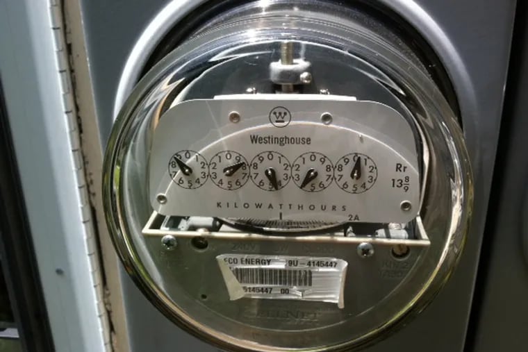 Peco residential electric meter. (Reid Kanaley / Staff)