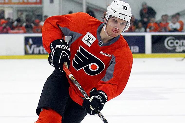 When the Flyers' season starts Saturday afternoon against visiting Pittsburgh, it appears that Brayden Schenn will get the first crack at being their first-line right winger. (Yong Kim/Staff Photographer)