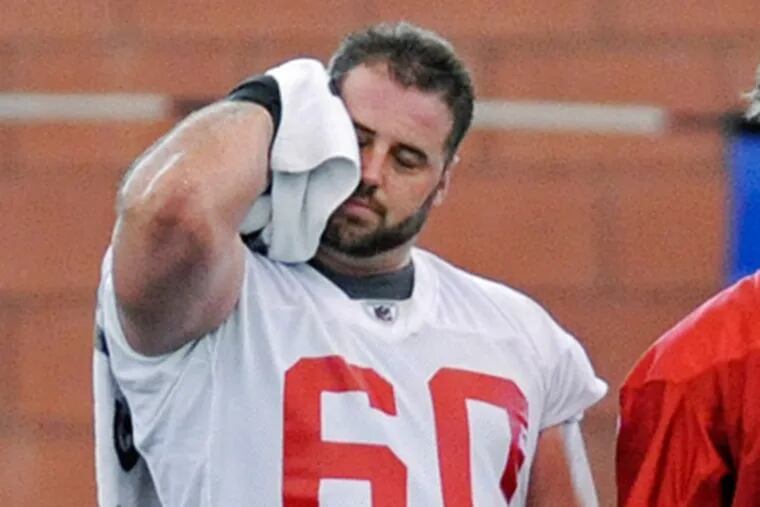 Shawn O'Hara will return to the Giants on Sunday to face the Eagles. (AP File Photo/Bill Kostroun)