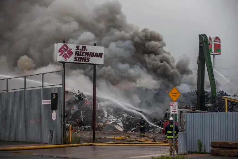 A fire in S.D. Richman and Sons scrapyard caused visibility issues on I-95 and streets near Aramingo Avenue and Wheatsheaf Lane.