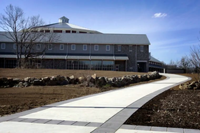 Set away from the hallowed ground of Cemetery Ridge, the new center resembles a traditional central Pennsylvania farmstead, with native stone and recycled barn timbers.