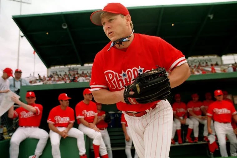 Lenny Dykstra taking the field for the Philadelphia Phillies during a spring training game back in 1998.