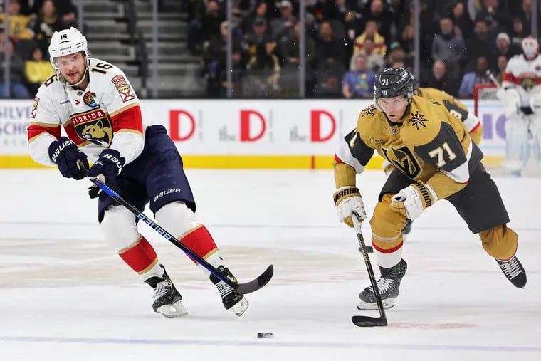 LAS VEGAS, NEVADA - JANUARY 12: Aleksander Barkov #16 of the Florida Panthers passes against William Karlsson #71 of the Vegas Golden Knights in the first period of their game at T-Mobile Arena on January 12, 2023 in Las Vegas, Nevada. The Golden Knights defeated the Panthers 4-2. (Photo by Ethan Miller/Getty Images)