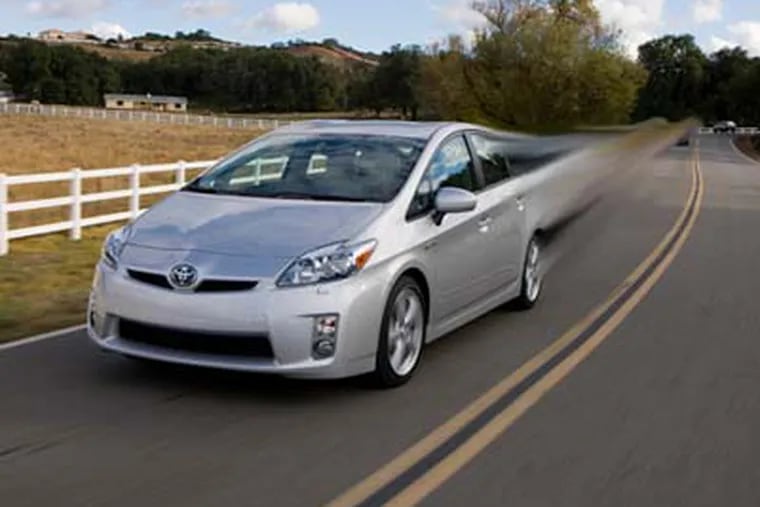 Hypomiling: Columnist Sandy Bauers tried to drive her Prius as inefficiently as possible.