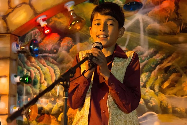 Qais Atallah is a young Mohammad Assaf in "The Idol."