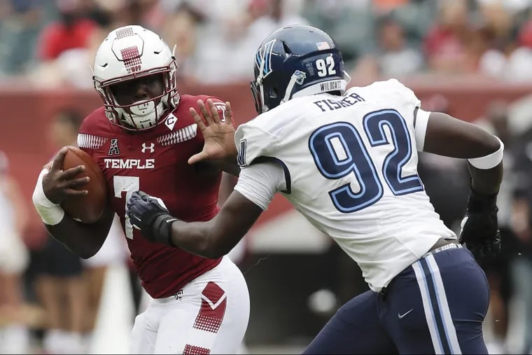 Temple running back Ryquell Armstead runs with the football against Villanova on Saturday, September 1, 2018. YONG KIM / Staff Photographer